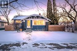 203 Oxford STREET E  Moose Jaw, SK S6H 0S8