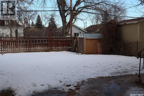 315 7Th Avenue E, Assiniboia, SK - Outdoor