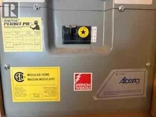 9614 103 Avenue, Clairmont, AB - Indoor Photo Showing Other Room