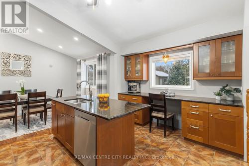 71 Sunray Avenue, London South (South V), ON - Indoor Photo Showing Kitchen With Double Sink