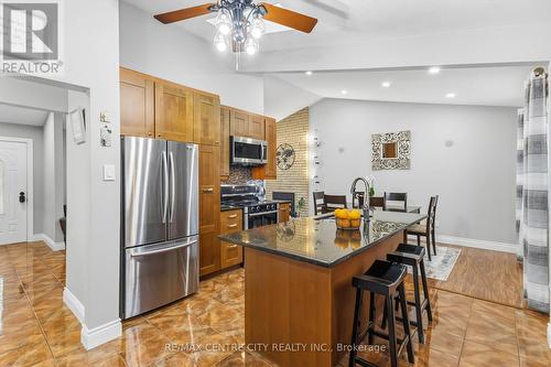 71 Sunray Avenue, London South (South V), ON - Indoor Photo Showing Kitchen