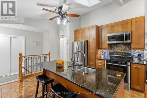 71 Sunray Avenue, London South (South V), ON - Indoor Photo Showing Kitchen With Double Sink With Upgraded Kitchen
