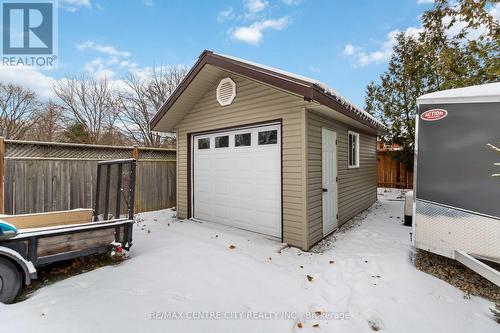 71 Sunray Avenue, London South (South V), ON - Outdoor With Exterior