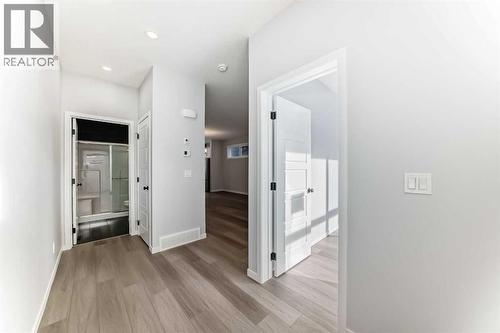 32 Creekview Common Sw, Calgary, AB - Indoor Photo Showing Other Room