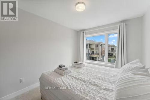 209 Anyolite Private, Ottawa, ON - Indoor Photo Showing Bedroom
