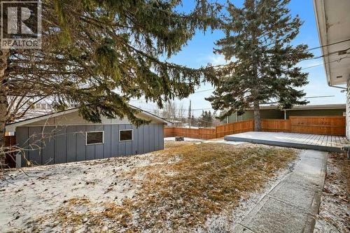 2719 Chalice Road Nw, Calgary, AB - Outdoor