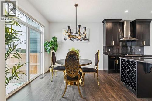 86 Creekside Way Sw, Calgary, AB - Indoor Photo Showing Dining Room