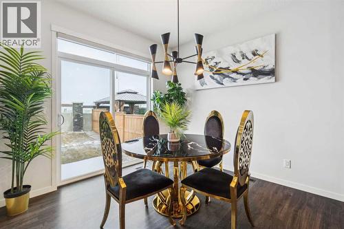 86 Creekside Way Sw, Calgary, AB - Indoor Photo Showing Dining Room