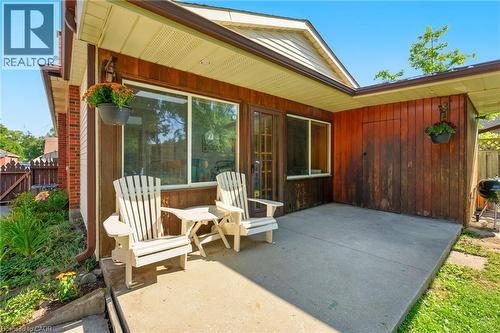 940 Brucedale Avenue E, Hamilton, ON - Outdoor With Exterior