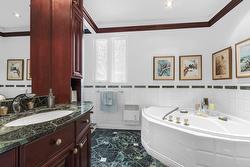 Ensuite bathroom - 