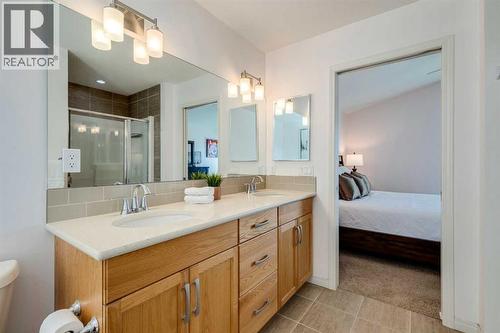 123 Marquis Green Se, Calgary, AB - Indoor Photo Showing Bathroom