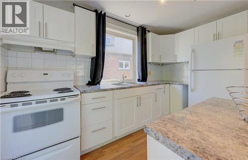 350 Victoria Street S, Kitchener, ON - Indoor Photo Showing Kitchen