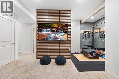 35 Aspenshire Drive Sw, Calgary, AB - Indoor Photo Showing Other Room