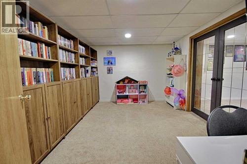 46 Heritage Crescent W, Lethbridge, AB - Indoor