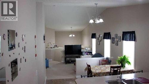 42 Joice Close, Red Deer, AB - Indoor