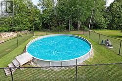 Pool liner to be replaced. Photo from old MLS. - 