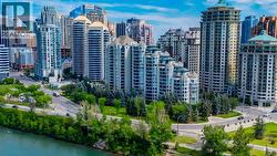 1701, 1108 6 Avenue SW  Calgary, AB T2P 5K1