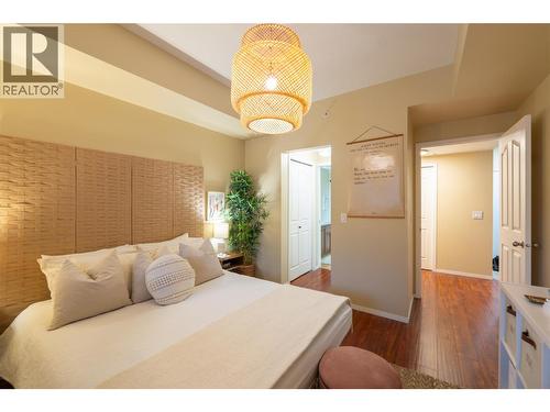 3178 Via Centrale Unit# 2201, Kelowna, BC - Indoor Photo Showing Bedroom