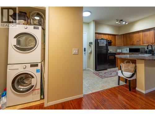 3178 Via Centrale Unit# 2201, Kelowna, BC - Indoor Photo Showing Laundry Room