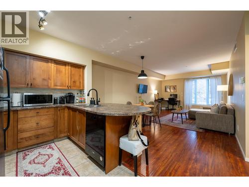 3178 Via Centrale Unit# 2201, Kelowna, BC - Indoor
