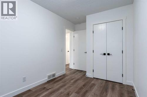 2nd bedroom - 6163 Penworth Road Se, Calgary, AB - Indoor Photo Showing Other Room