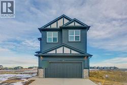 54 Creekstone Common SW  Calgary, AB T2X 6H4