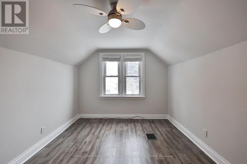 256 Walter Avenue S, Hamilton, ON - Indoor Photo Showing Other Room