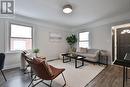 256 Walter Avenue S, Hamilton, ON  - Indoor Photo Showing Living Room 