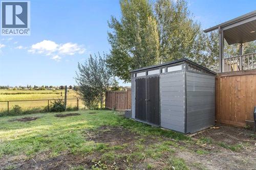 100 Lakeside View, Strathmore, AB - Outdoor