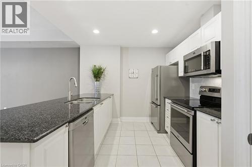 399 Elizabeth Street Unit# 610, Burlington, ON - Indoor Photo Showing Kitchen With Stainless Steel Kitchen With Upgraded Kitchen