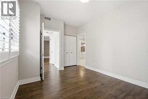 399 Elizabeth Street Unit# 610, Burlington, ON - Indoor Photo Showing Other Room