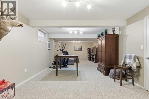 1601 52 Avenue, Lloydminster, AB - Indoor