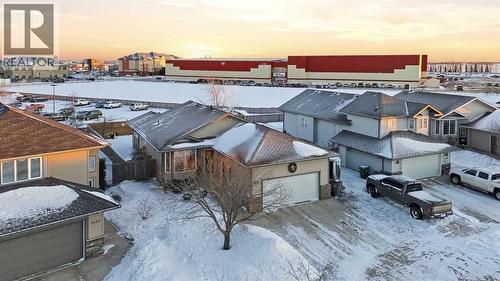 1601 52 Avenue, Lloydminster, AB - Outdoor