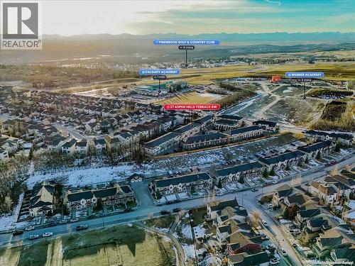 South-west view highlighting nearby parks, pathways, and daily conveniences - 37 Aspen Hills Terrace Sw, Calgary, AB - Outdoor With View
