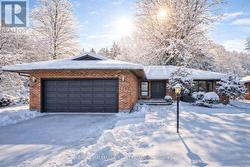 4788 MASSEY LANE  Ottawa, ON K1J 8W9