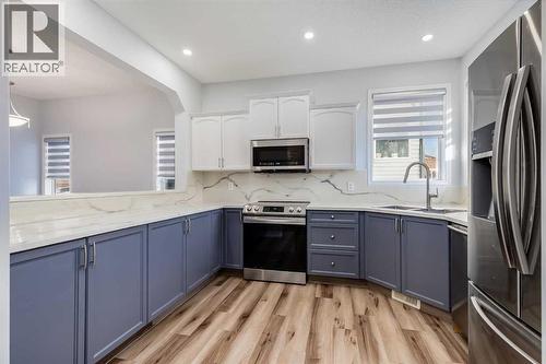 48 Covemeadow Road Ne, Calgary, AB - Indoor Photo Showing Kitchen