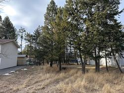 7495 Jackson Avenue  Radium Hot Springs, BC V0A 1M0