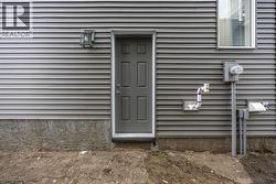 Separate SIDE ENTRANCE - 