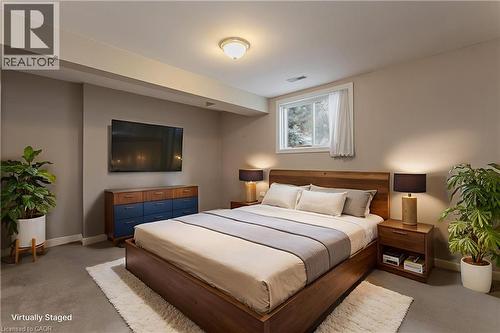 1146 Augustus Drive, Burlington, ON - Indoor Photo Showing Bedroom