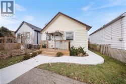 435 WAVERLY Street  Hamilton, ON L8H 6R5