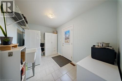 435 Waverly Street, Hamilton, ON - Indoor Photo Showing Other Room