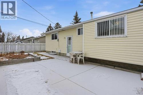 5224 5 Avenue Se, Calgary, AB - Outdoor With Exterior