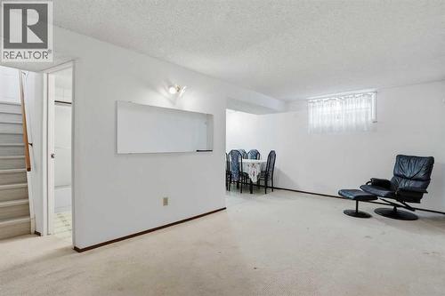 5224 5 Avenue Se, Calgary, AB - Indoor