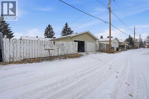 5224 5 Avenue Se, Calgary, AB - Outdoor