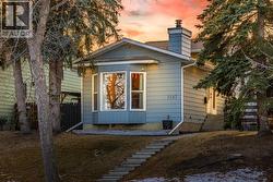 1347 Berkley Drive NW  Calgary, AB T3K 1T4