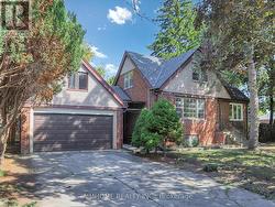 61 TALBOT ROAD  Toronto, ON M2M 1S1