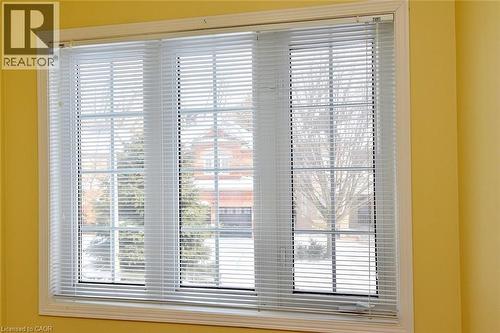 2258 Empire Crescent, Burlington, ON - Indoor Photo Showing Other Room