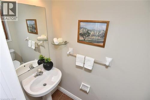 2258 Empire Crescent, Burlington, ON - Indoor Photo Showing Bathroom