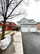 66 MILLSTONE DRIVE  Brampton, ON L6Y 4P8