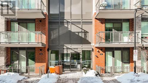 342 - 75 ATTMAR DRIVE  Brampton, ON L6P 0Y6